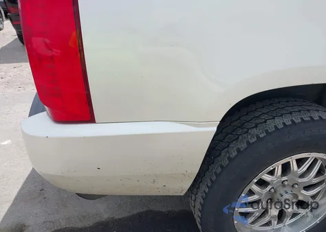 2008 Cadillac Escalade Standard из США, поврежденный, VIN 1GYFK63818R135174